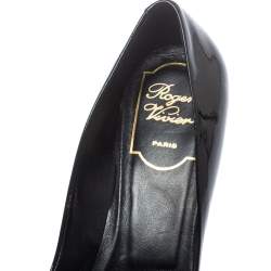 Pre Owned Roger Vivier Black Patent Leather Pointed Toe Pumps Size 36.5