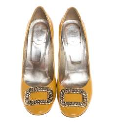 Pre Owned Roger Vivier Yellow Leather Buckle Embellished  Pumps Size 39