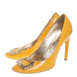 Pre Owned Roger Vivier Yellow Leather Buckle Embellished  Pumps Size 39