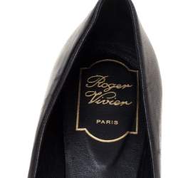 Roger Vivier Black Studded Leather Gommettine Ballet Flats Size 37