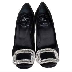 Pre Owned Roger Vivier Black Satin Crystal Embellished  Pumps Size 36.5