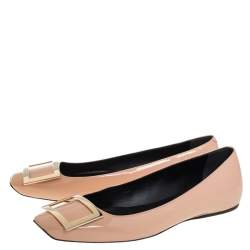Pre Owned Roger Vivier Beige Patent Leather Trompette Ballet Flats Size 37