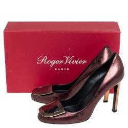 Roger Vivier Metallic Brown Leather Ecusson Pumps Size 37