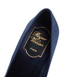 Pre Owned Roger Vivier Blue Embellished Satin Limelight Buckle Pumps Size 36