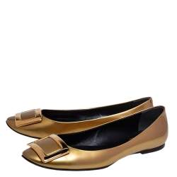 Pre Owned Roger Vivier Gold Patent Leather Trompette Ballet Flats Size 40