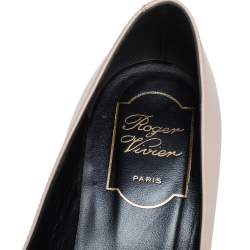 Pre Owned Roger Vivier Beige Patent Leather Belle Pumps Size 38