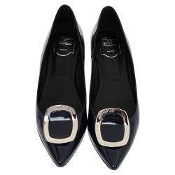 Roger Vivier Navy Blue Patent Leather Sexy Choc Pumps Size 40