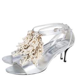 Roger Vivier Silver Leather Faux Pearl Fringe Embellished T Strap Sandals Size 39