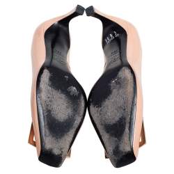 Pre Owned Roger Vivier Beige Patent Leather Trompette Pumps Size 38.5