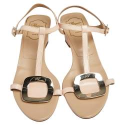 Pre Owned Roger Vivier Beige Leather Chips Embellished T-Strap Sandals Size 39.5