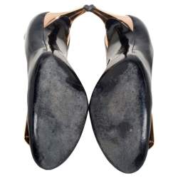 Pre Owned Roger Vivier Black Leather Belle Pumps Size 40