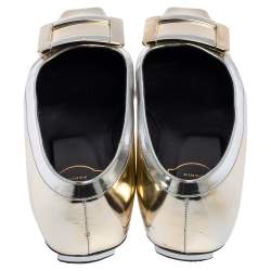 Pre Owned Roger Vivier Silver-Gold Leather Buckle Detail Square Cap Toe Ballet Flats Size 36