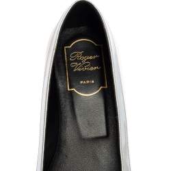Pre Owned Roger Vivier Silver-Gold Leather Buckle Detail Square Cap Toe Ballet Flats Size 36