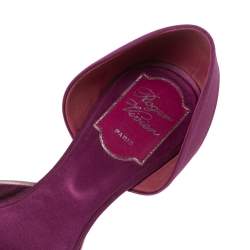 Pre Owned Roger Vivier Magenta/Dusty Pink Satin Crystal Embellished Chip Ballet Flats Size 39.5