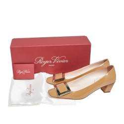Pre Owned Roger Vivier Beige Patent Leather Trompette Pumps Size 35.5