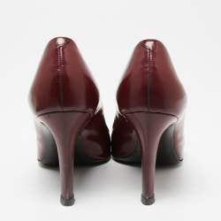 Pre Owned Roger Vivier Burgundy Patent Leather Buckle Round-Toe Pumps Size 38