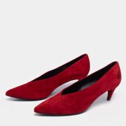Roger Vivier Red Suede Pointed Toe Pumps Size 39
