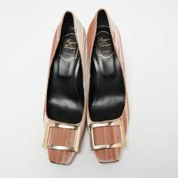 Pre Owned Roger Vivier Light Pink Textured Velvet Buckle Pumps Size 40
