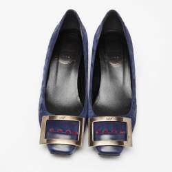 Roger Vivier Navy Blue Laser Cut Suede and Leather Trompette Pumps Size 35