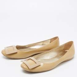 Roger Vivier Beige Patent Leather Trompette Ballet Flats Size 38