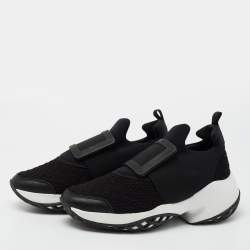 Pre Owned Roger Vivier Black Fabric and Leather Slip on Sneakers Size 37.5