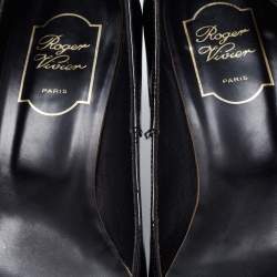 Pre Owned Roger Vivier Black Patent Leather Trompette Pumps Size 40 