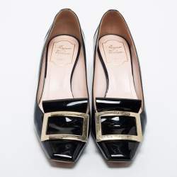 Pre Owned Roger Vivier Black/Navy Blue Patent Leather Buckle Detail Pumps Size 37.5
