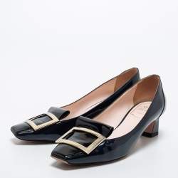 Pre Owned Roger Vivier Black/Navy Blue Patent Leather Buckle Detail Pumps Size 37.5