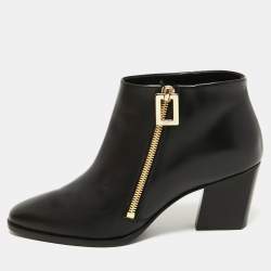 Roger Vivier Black Leather Ankle Boots Size 36.5