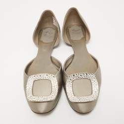 Pre Owned Roger Vivier Grey Satin Crystal Embellished Chips D'orsay Flats Size 38