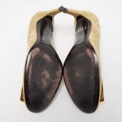 Pre Owned Roger Vivier Green Suede Belle Pumps Size 38.5