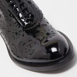 Pre Owned Roger Vivier Black Patent Leather Laser Cut Lace Up Oxford Size 37.5