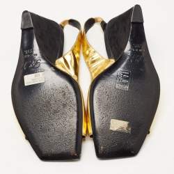 Pre Owned Roger Vivier Gold Leather Buckle Wedge Slingback Sandals Size 39.5