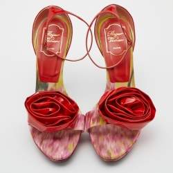 Pre Owned Roger Vivier Red/Pink Satin and Patent Leather Flower Detail Ankle Strap Sandals Size 39