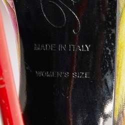 Pre Owned Roger Vivier Red/Pink Satin and Patent Leather Flower Detail Ankle Strap Sandals Size 39