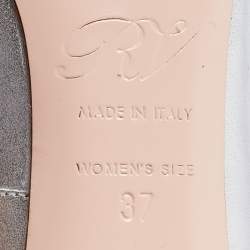 Pre Owned Roger Vivier Silver Leather Belle Vivier Trompette Pumps Size 37