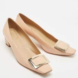 Pre Owned Roger Vivier Beige Patent Leather Trompette Pumps Size 38.5