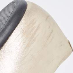 Pre Owned Roger Vivier Metallic Gold Leather Ballet Flats Size 37