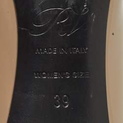 Pre Owned Roger Vivier Beige Patent Leather Pointed Toe Pumps Size 39