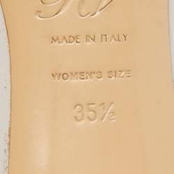 Pre Owned Roger Vivier Cream Patent Trompette Pumps Size 35.5