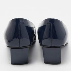 Roger Vivier Navy Blue Patent Leather Belle Vivier Pumps Size 35