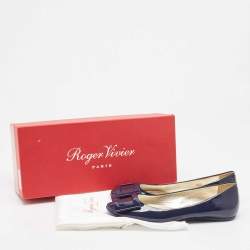 Roger Vivier Navy Blue Patent Leather Ballet Flats Size 35.5