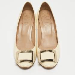 Roger Vivier Cream Patent Leather Trompette Pumps Size 37.5