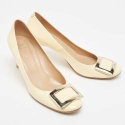 Pre Owned Roger Vivier Cream Patent Leather Trompette Pumps Size 38.5