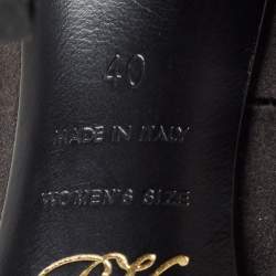 Pre Owned Roger Vivier Black Satin Flower Strass Buckle Pumps Size 40