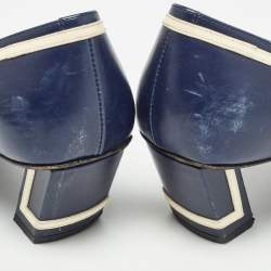 Pre Owned Roger Vivier Navy Blue Leather Trompette Pumps Size 37.5
