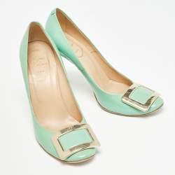 Pre Owned Roger Vivier Green Patent Leather Trompette Pumps Size 37.5