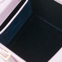 Pre Owned حقيبة روكساندا أرجوانية فاتحة جلدية صندوق كتف