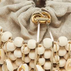 مملوكة مسبقًا حقيبة بوشيت روسانتيكا مزينة بقوقعة خشبية خرزية بلون البيج