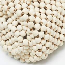 مملوكة مسبقًا حقيبة بوشيت روسانتيكا مزينة بقوقعة خشبية خرزية بلون البيج